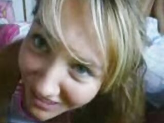 დიდი მკერდი Barbie Sins sucks და fucks in მისიონერული